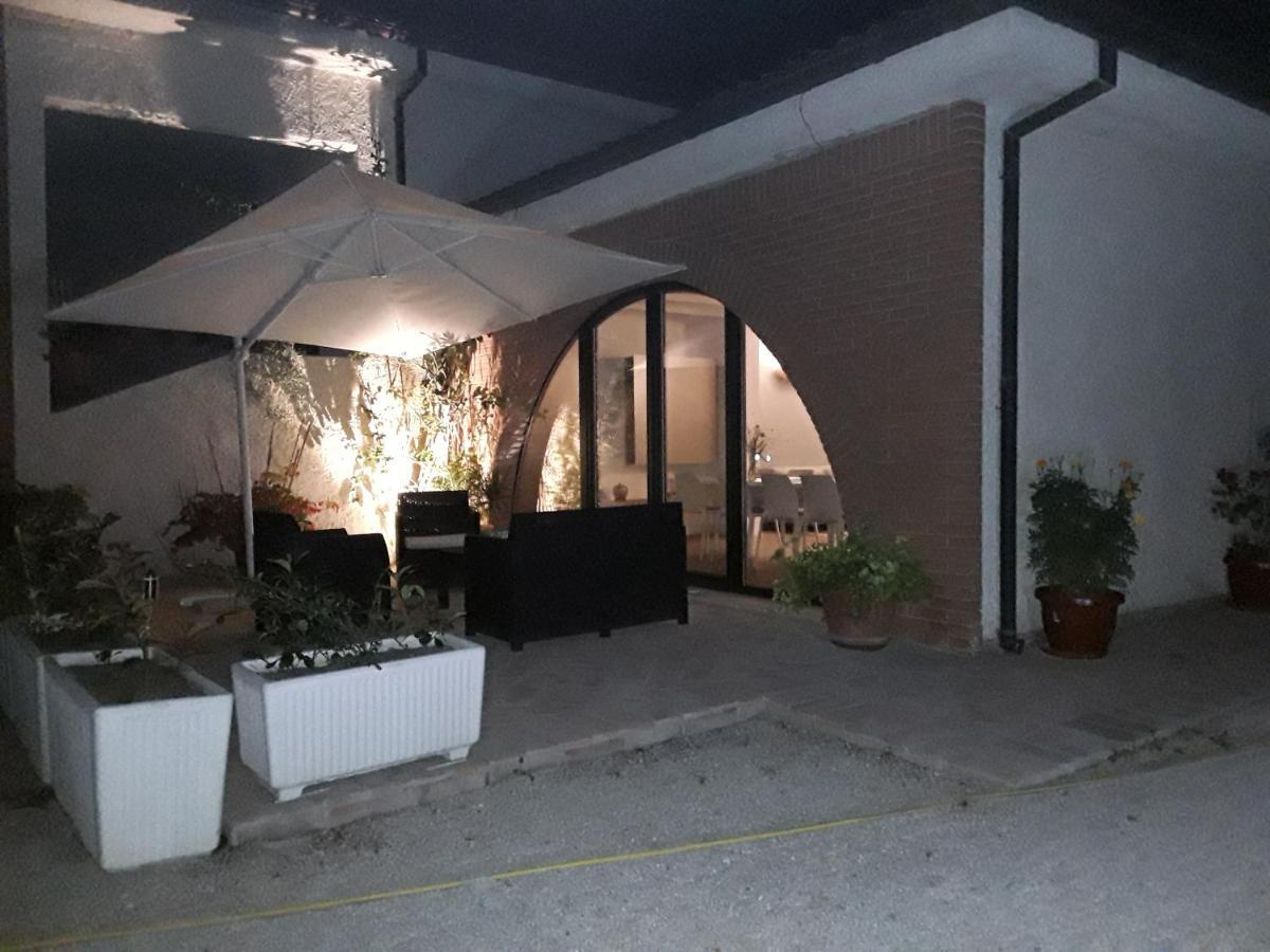 La Casa Nel Verde Larino Εξωτερικό φωτογραφία